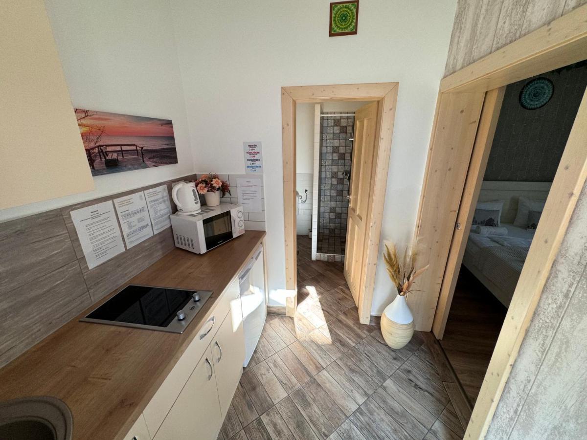 Ferienwohnung Safit-Mandala Mosonmagyaróvár Exterior foto
